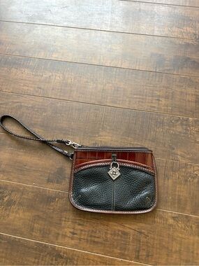 Brighton Leather wristlet